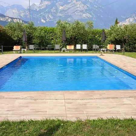Hotel Everest 3*
